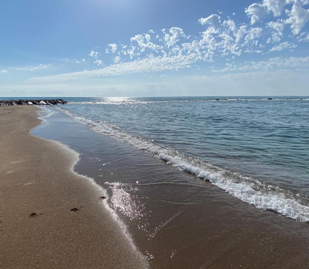 Casa Ibicenca En Benicasim A 3 Minutos De La Playa Apartment Benicassim Ngoại thất bức ảnh