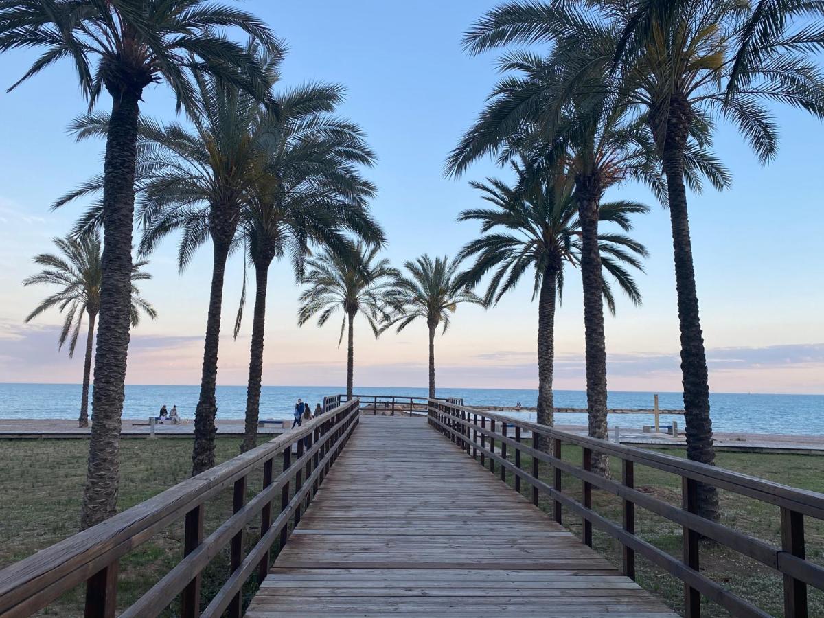 Casa Ibicenca En Benicasim A 3 Minutos De La Playa Apartment Benicassim Ngoại thất bức ảnh